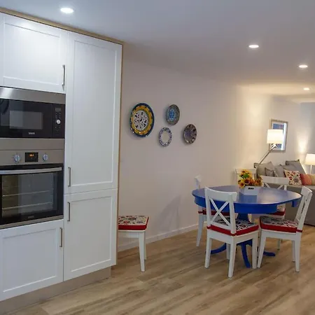 Grandchildren's House *